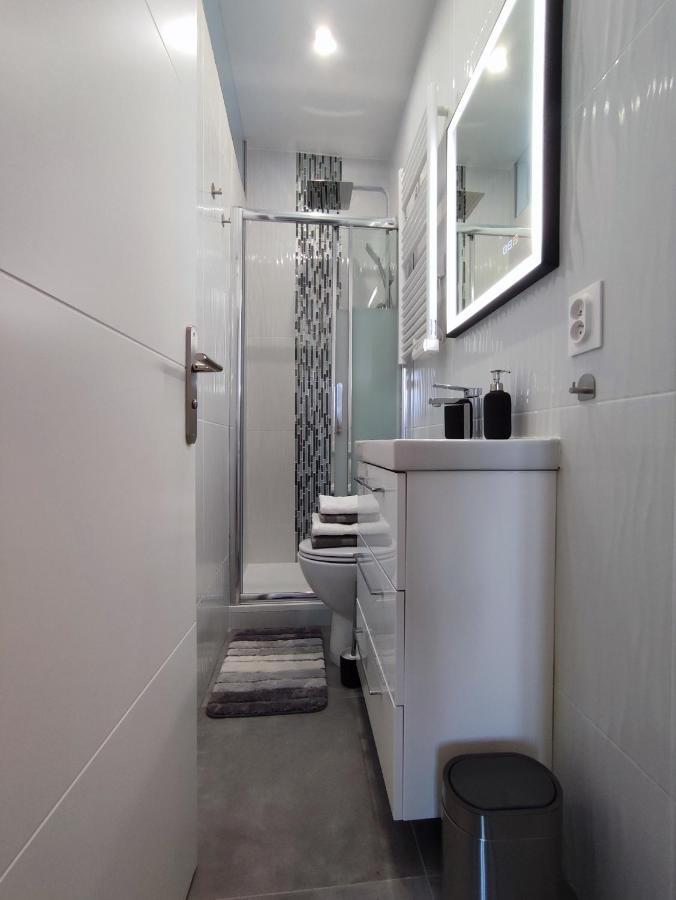 La Vie En Blanc Et Noir Maisons-Laffitte Apartman Kültér fotó
